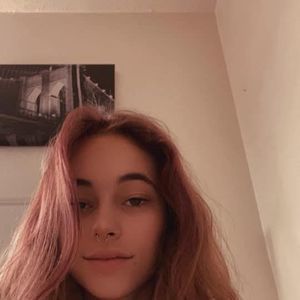 Meet your Posher, Kelli